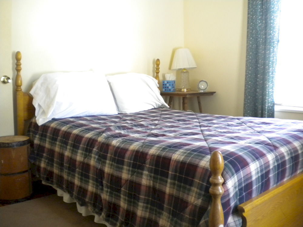 The Sterling Inn Caratunk Dış mekan fotoğraf